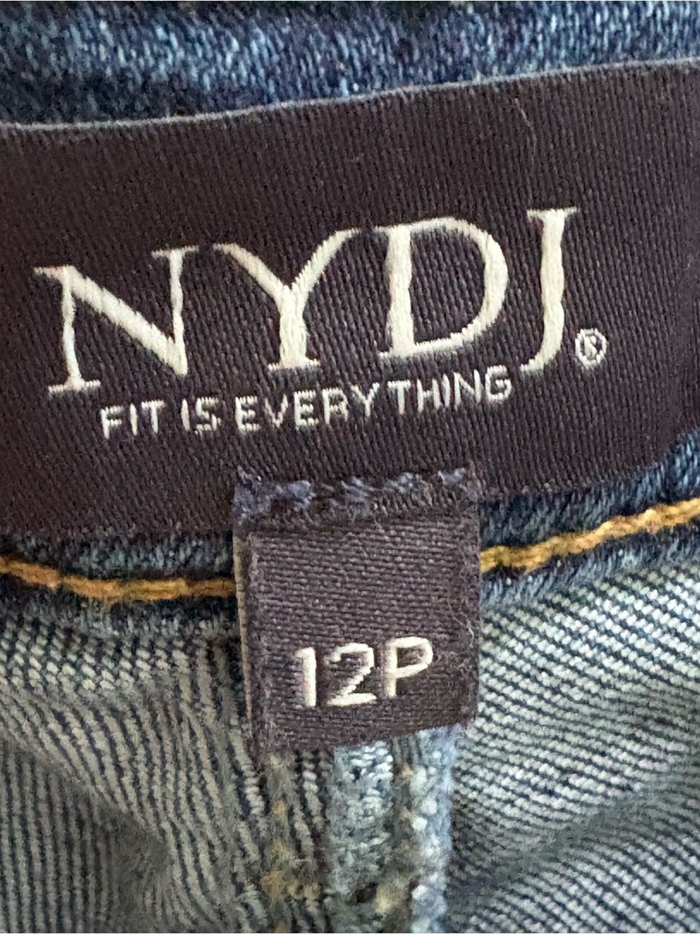 NYDJ Classic Denim Jeans in Blue Wash